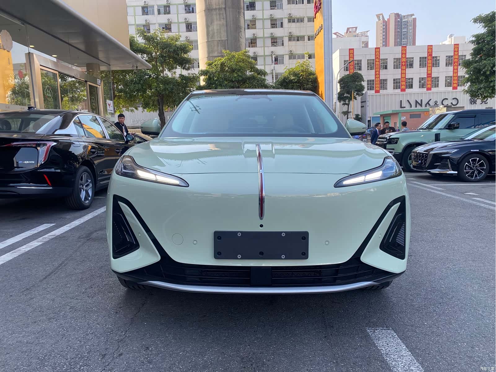 Hongqi 06, 2026 2