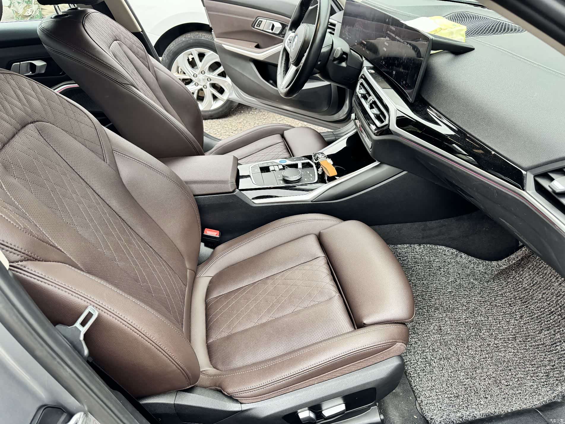 BMW i3, 2023 8