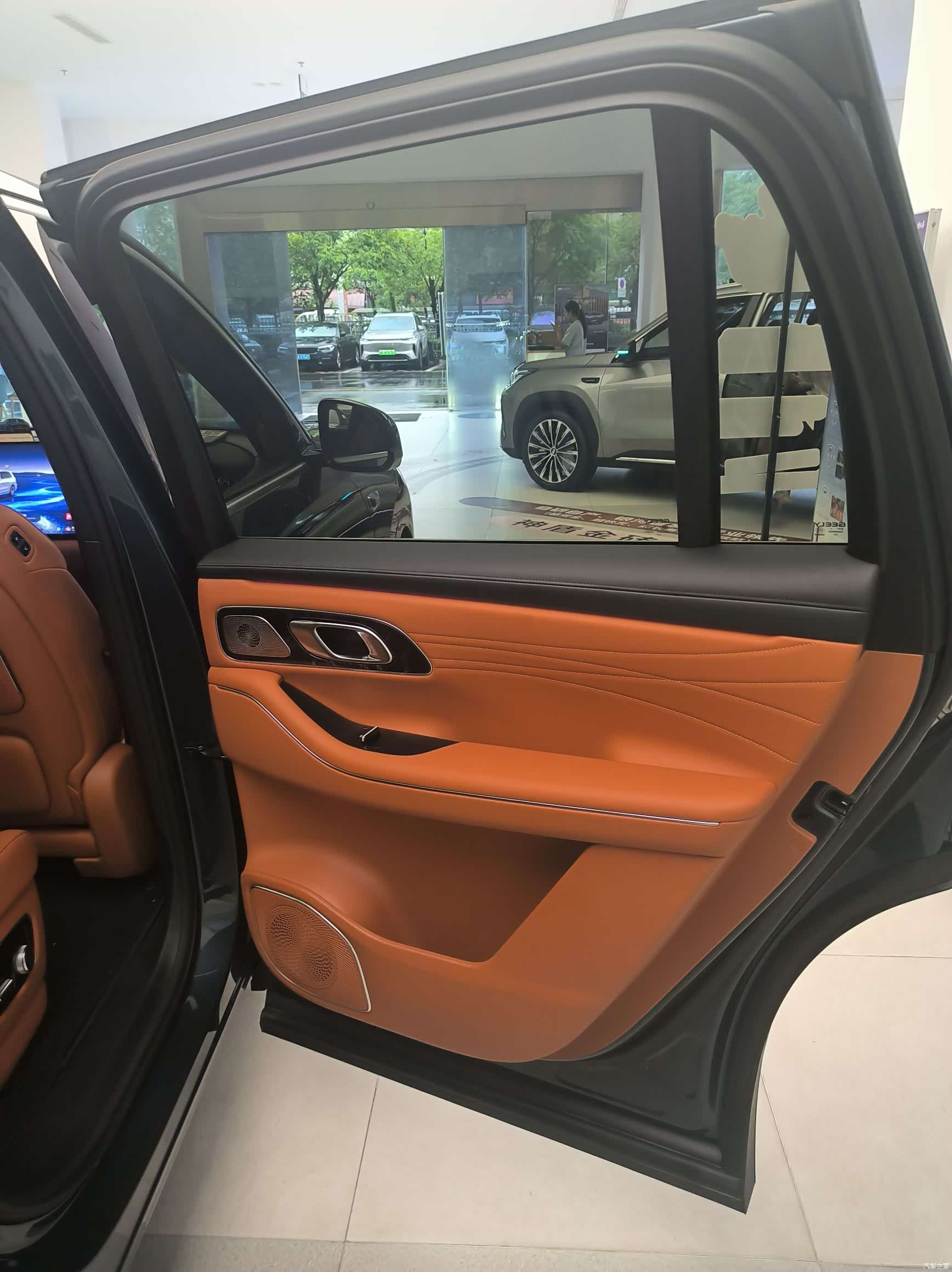 Geely M9, 2026 17