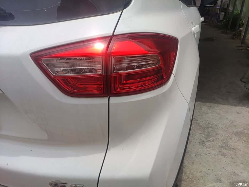 Changan CS15, 2017 8