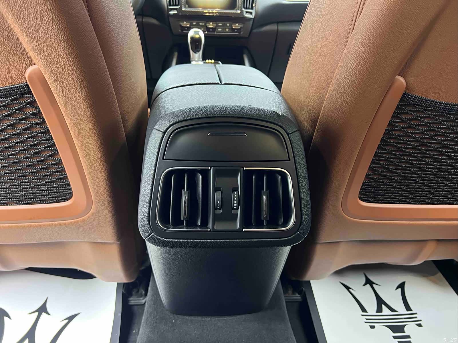 Maserati Levante, 2018 29
