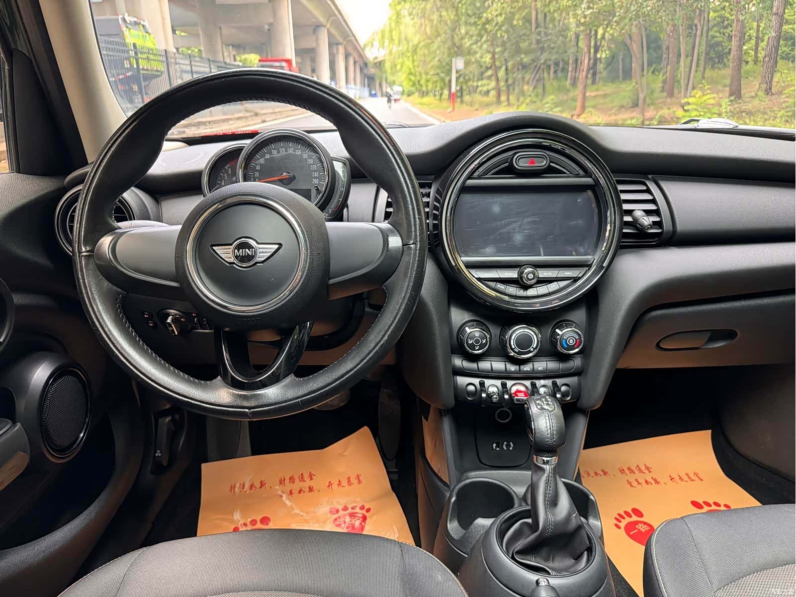Mini ONE, 2018 все фото