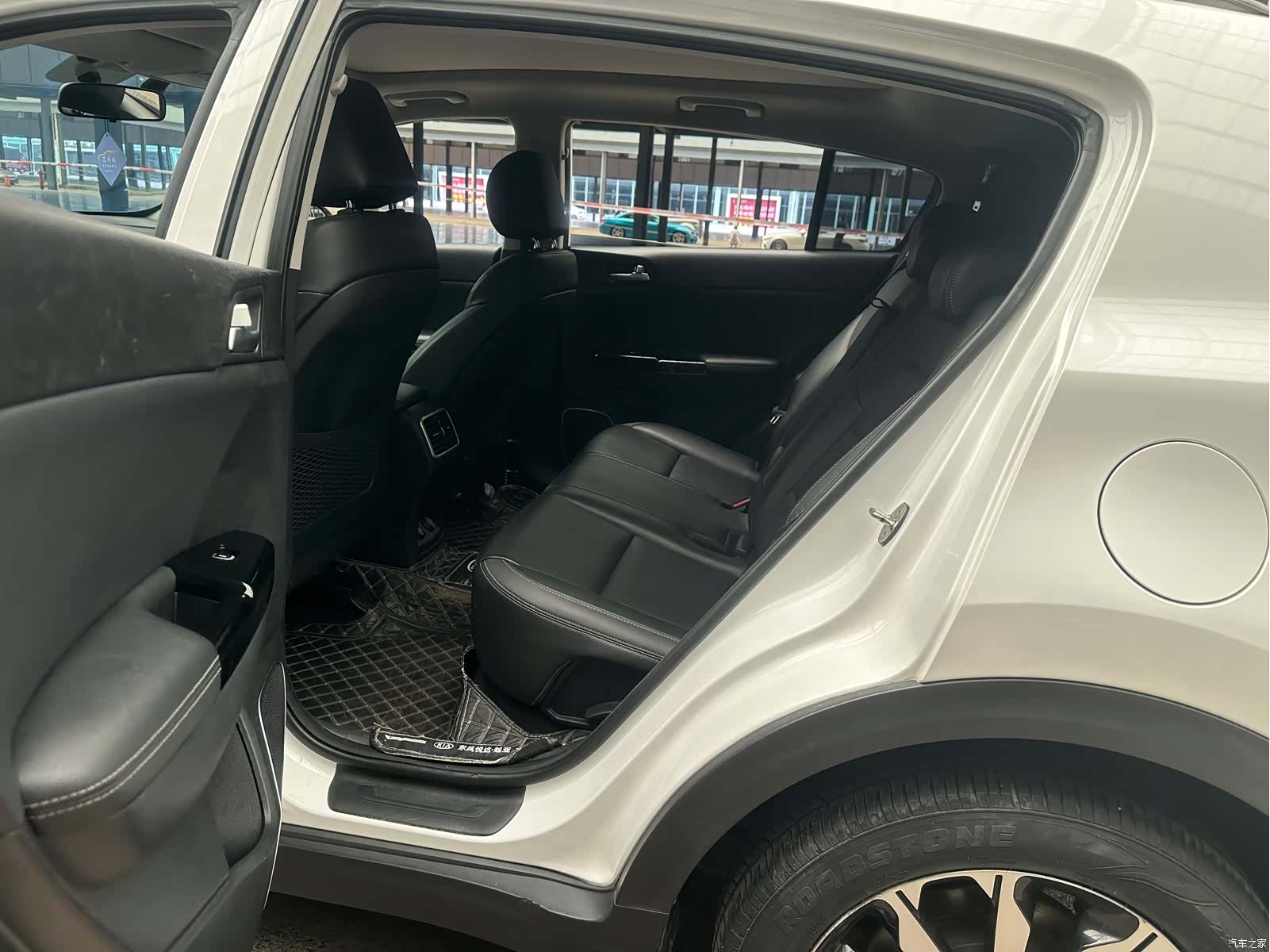 Kia KX5, 2017 9