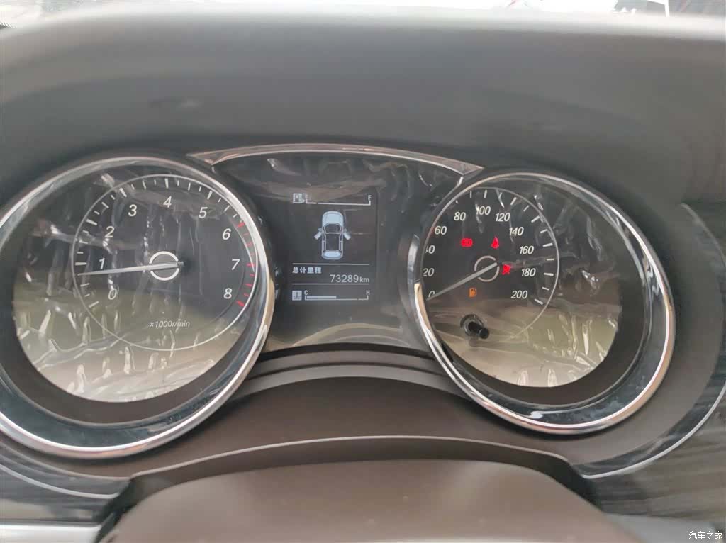 Wuling 730, 2018 12