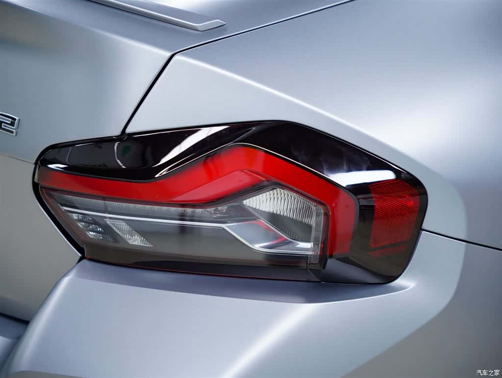 BMW M2, 2026 все фото