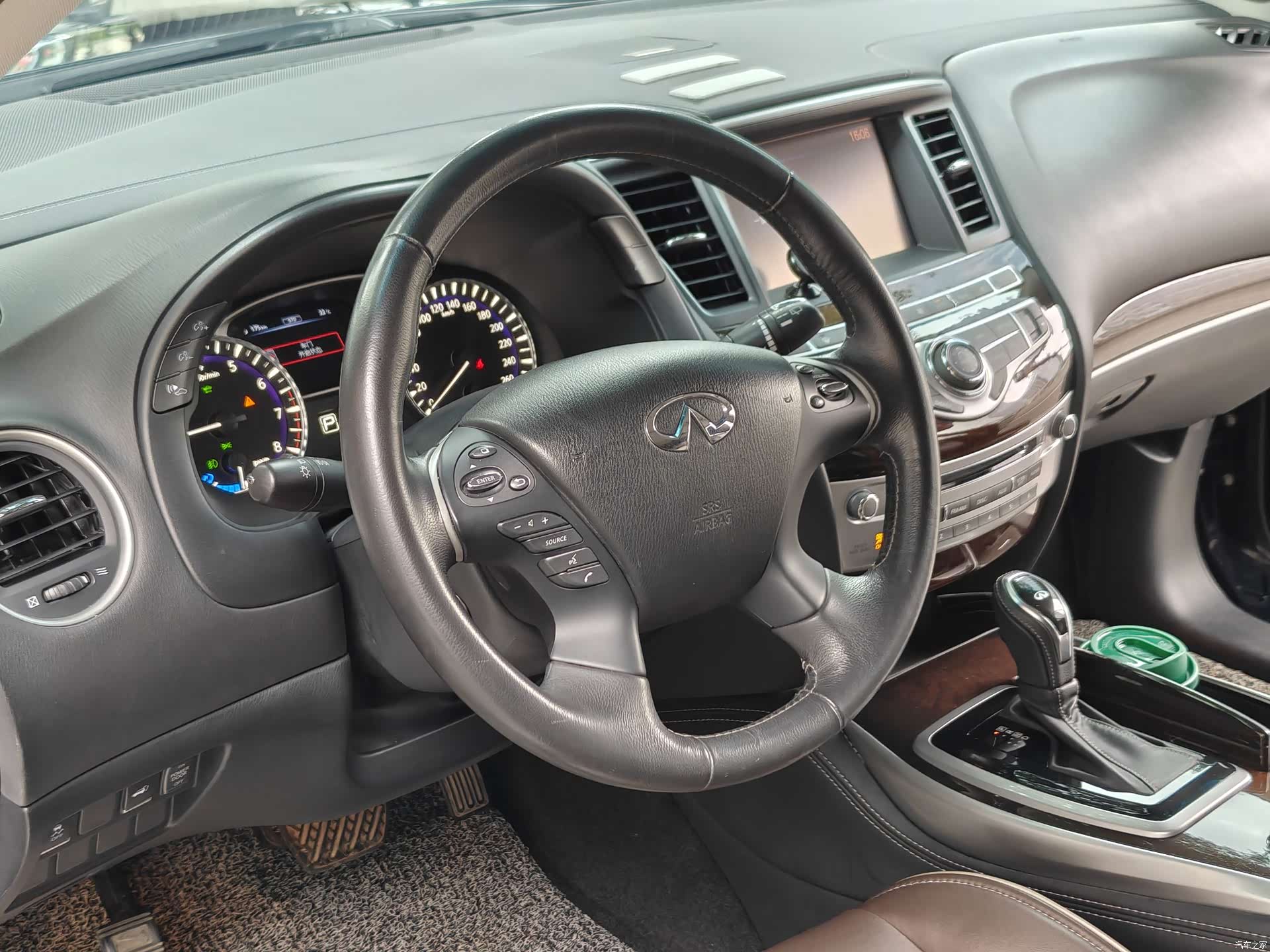 Infiniti QX60, 2019 8