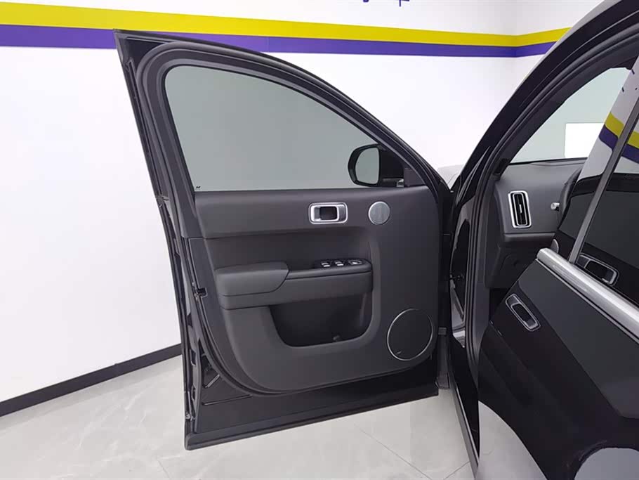 Li Auto Ideal L8
