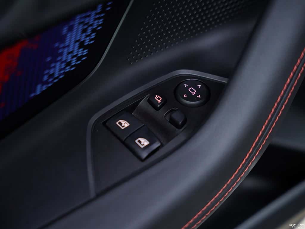 BMW M2, 2026 28