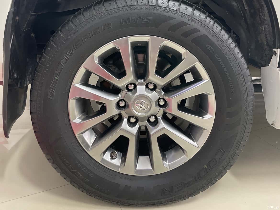 Toyota Prado, 2018 10