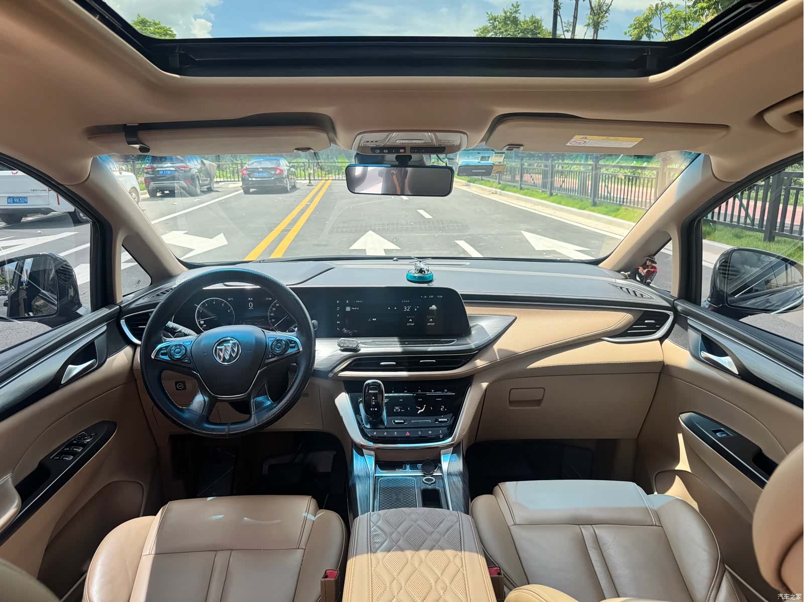 Buick GL8, 2021 8
