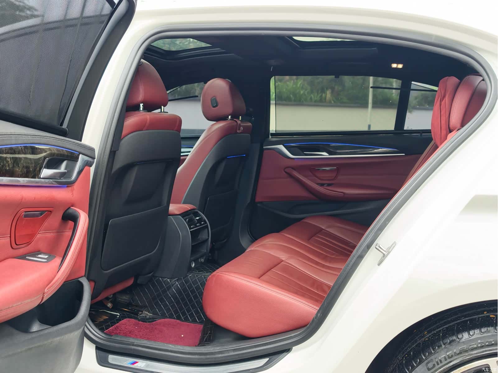 BMW 5 Series, 2018 13