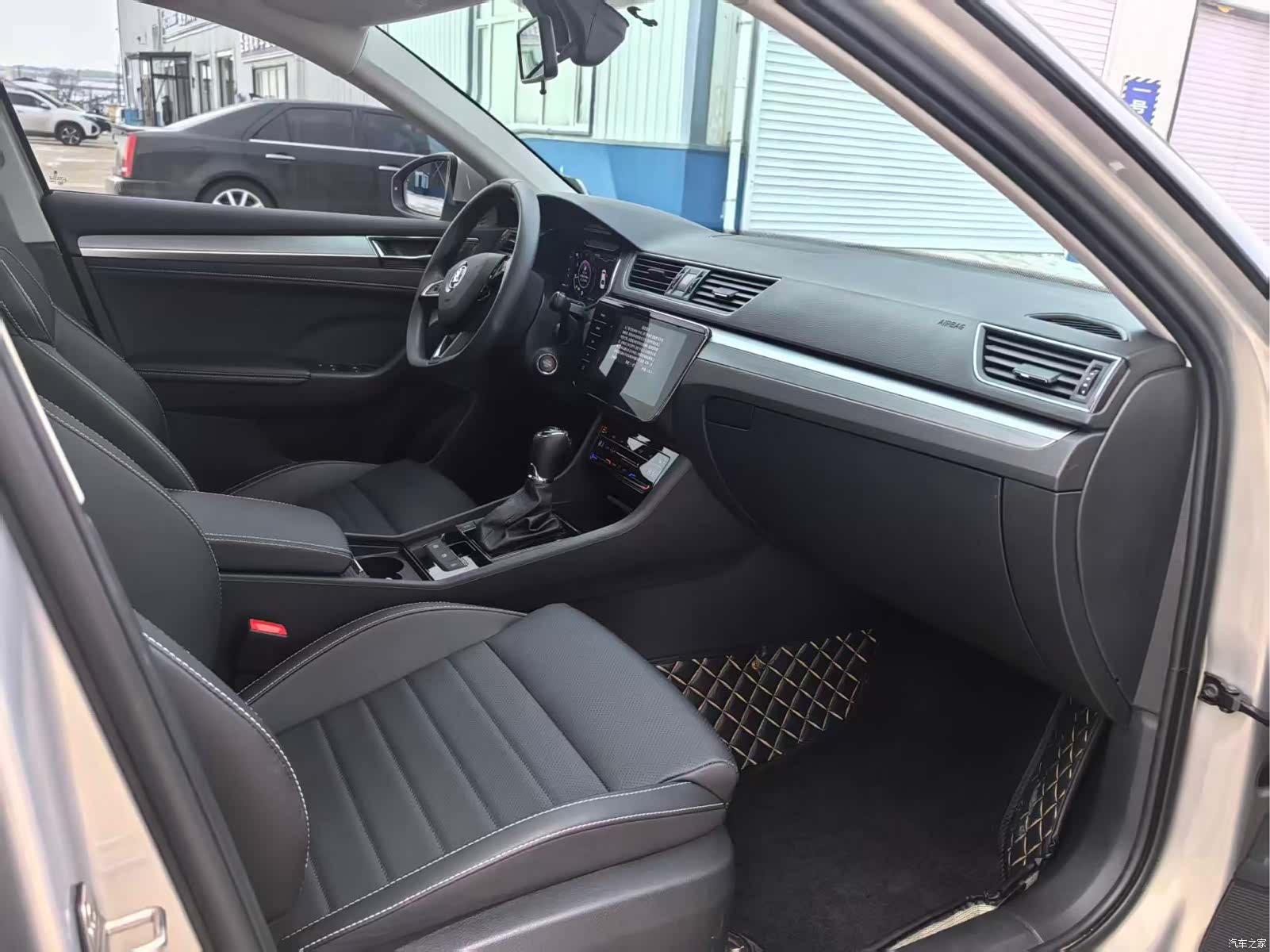 Skoda Superb, 2023 12