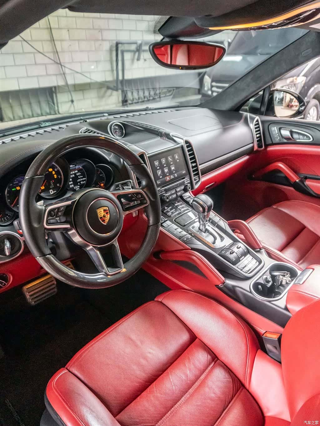 Porsche Cayenne, 2017 9