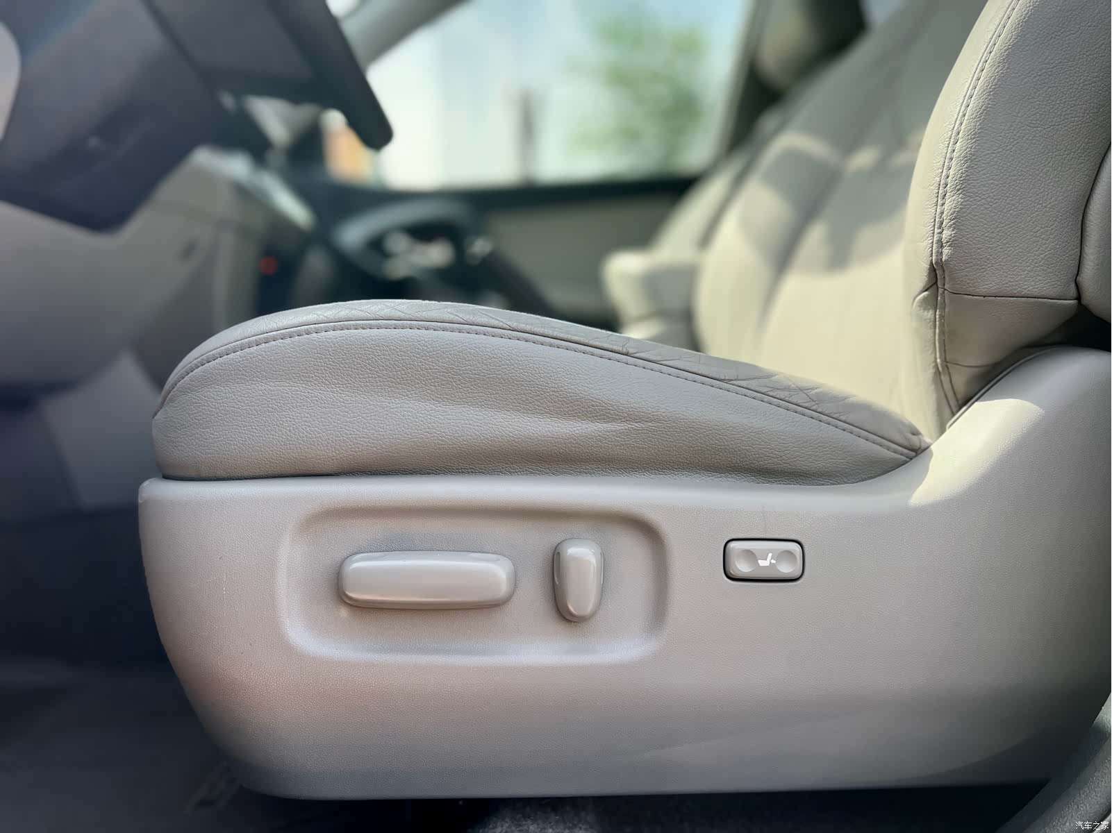 Toyota RAV4, 2010 22