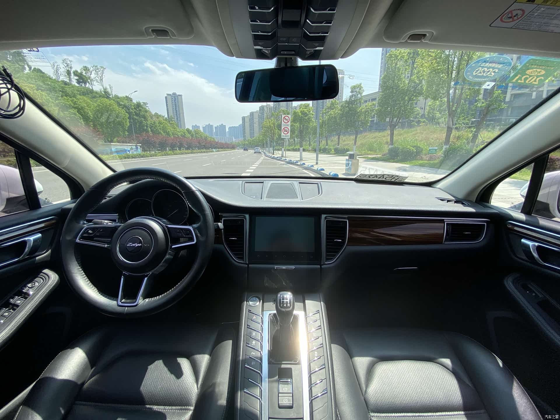 Zotye SR9, 2017 17