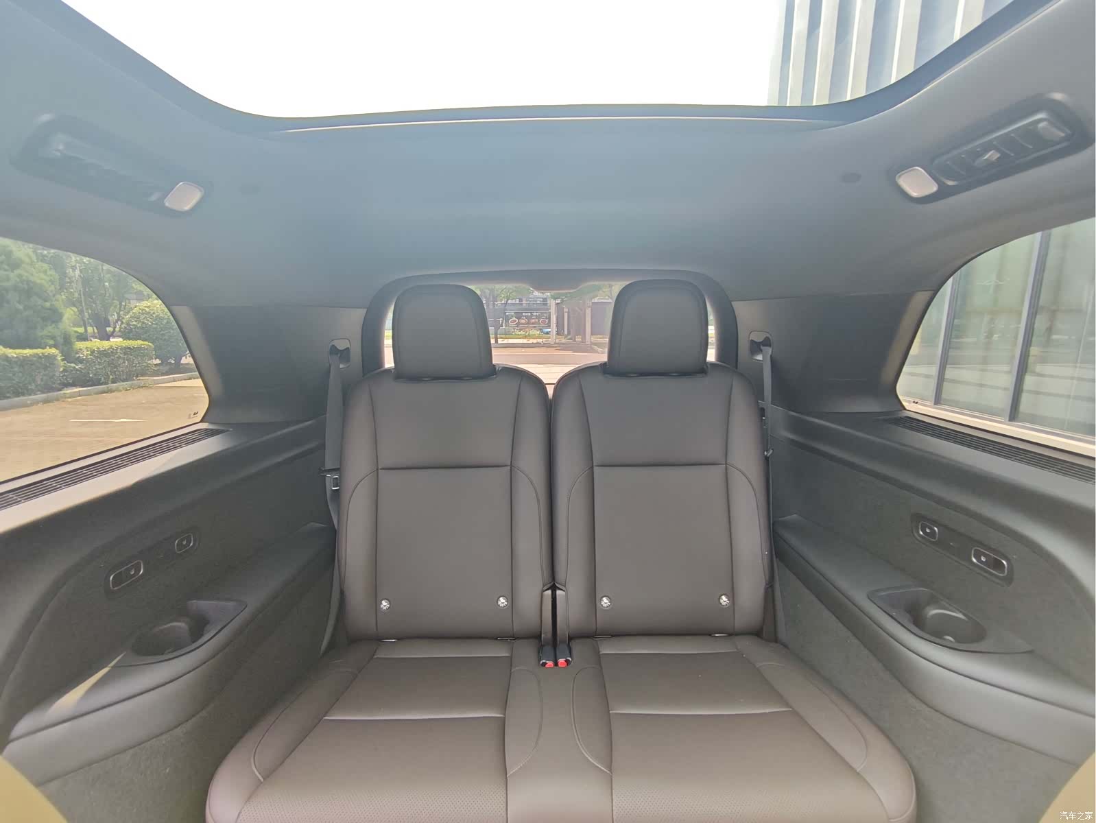 Li Auto L9, 2023 16