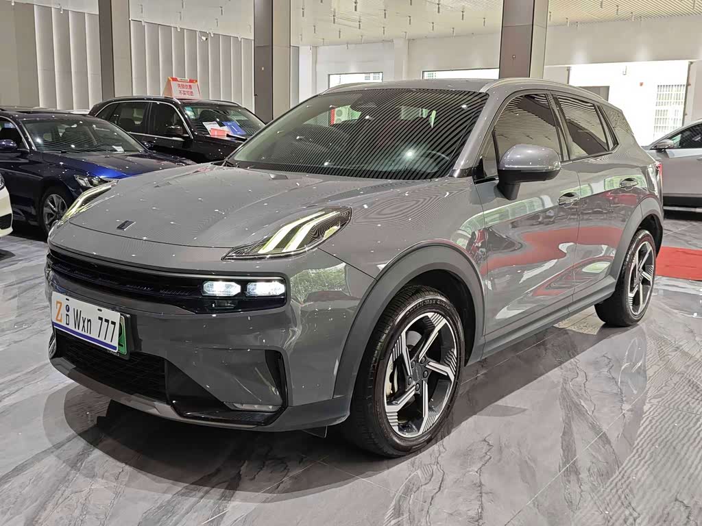 Lynk & Co 06 EM-P