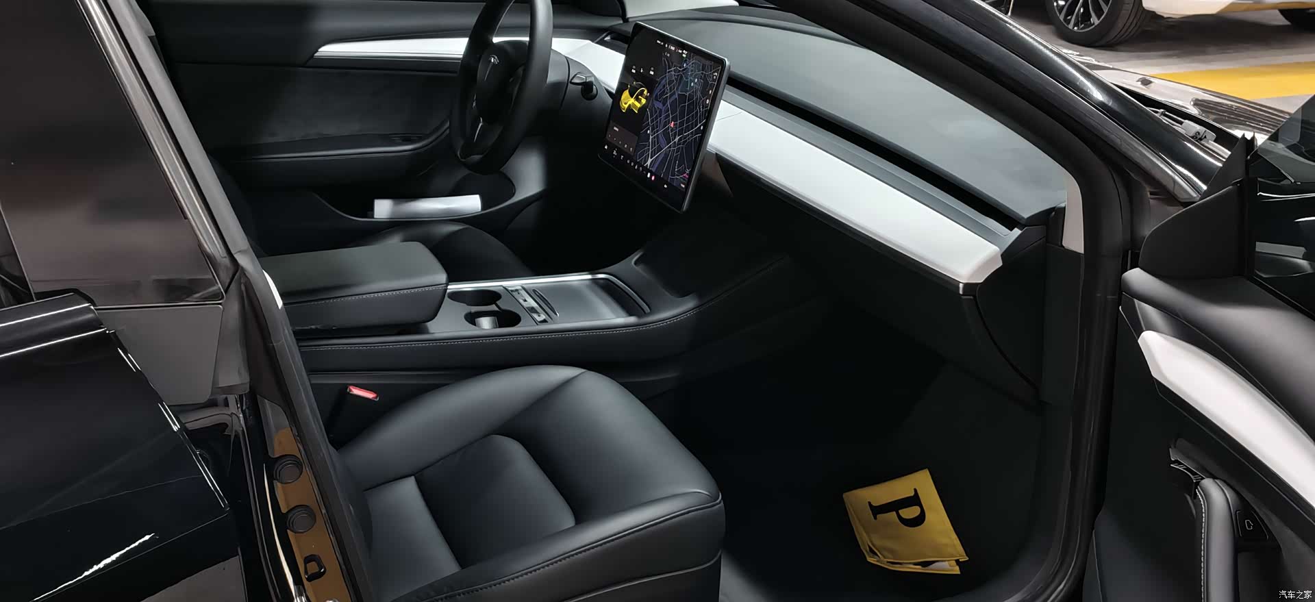 Tesla Model Y, 2024 12