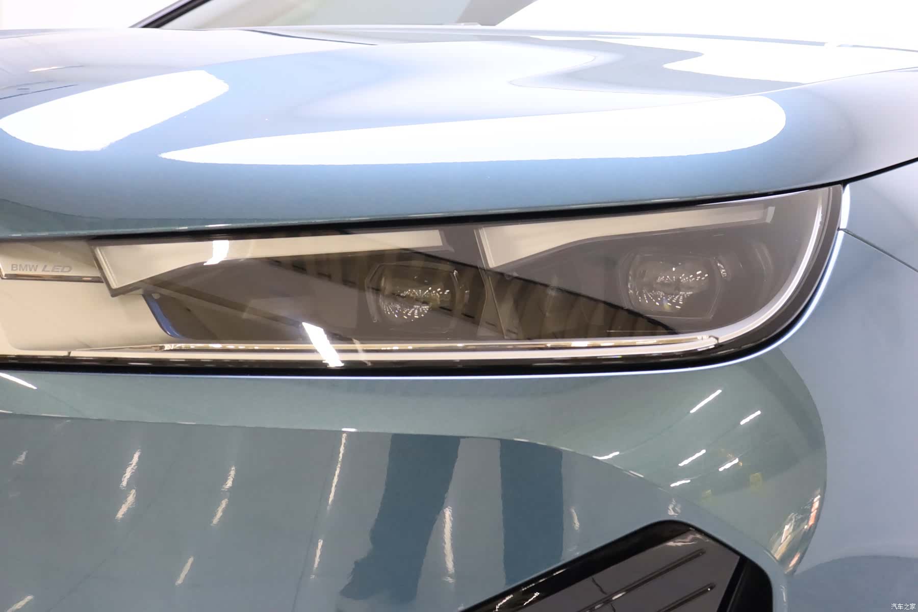 BMW iX, 2023 9