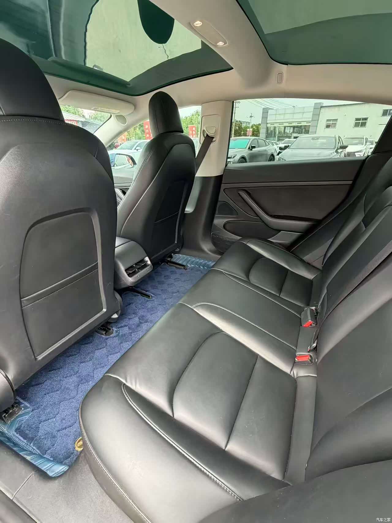 Tesla Model 3, 2020 все фото