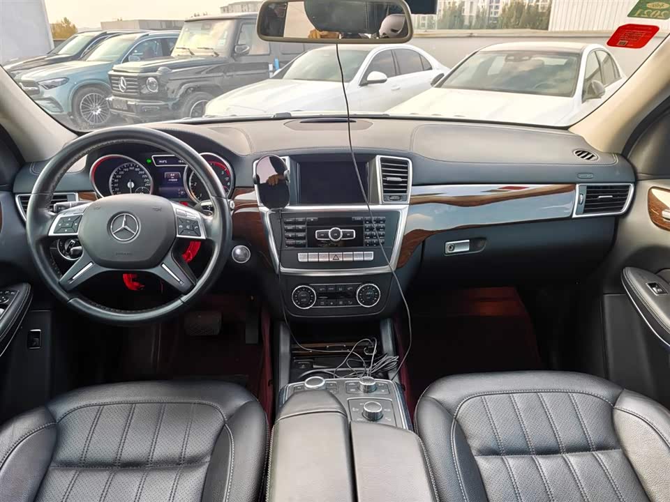 Mercedes-Benz GL grade
