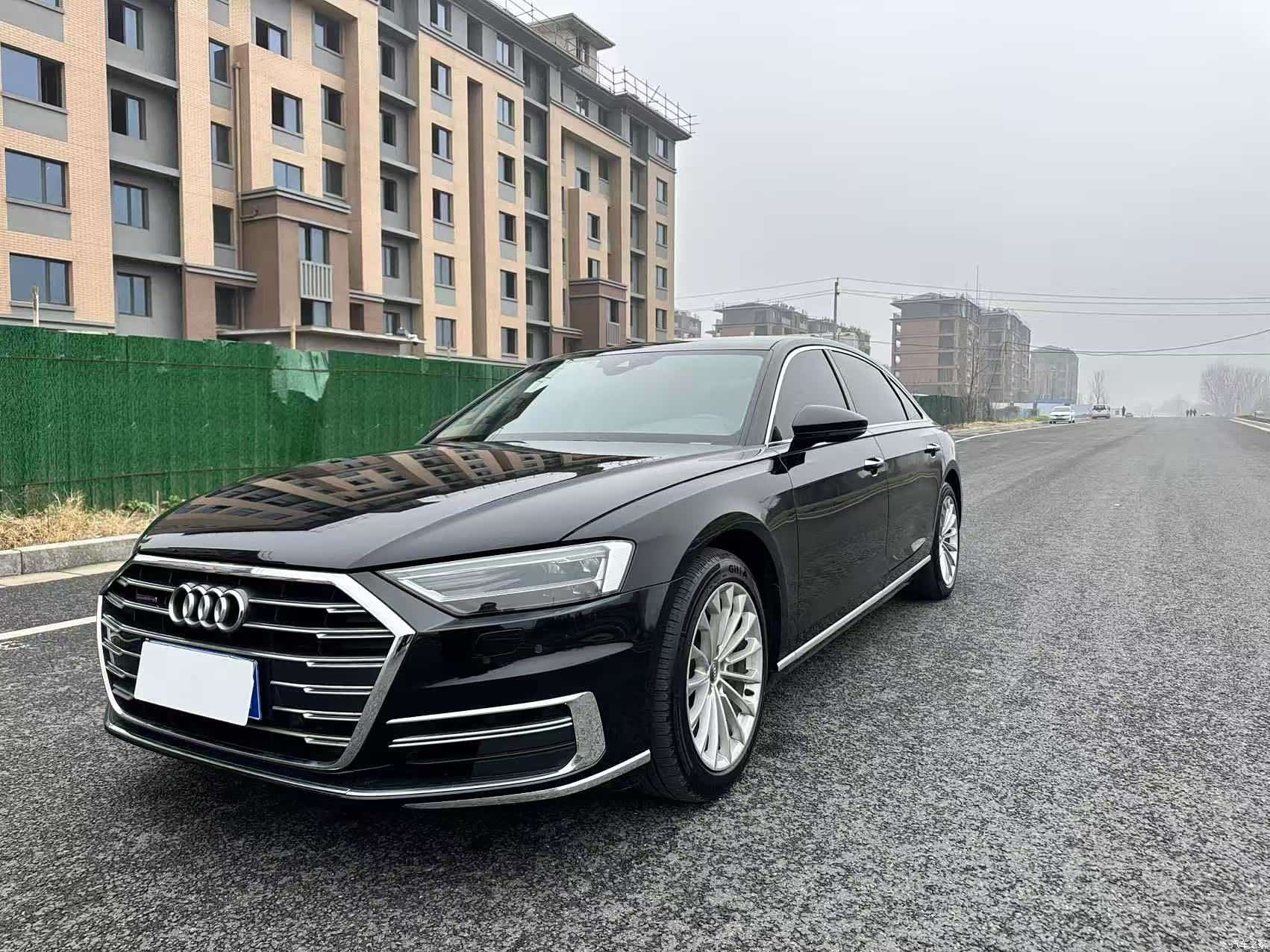 Audi A8L, 2019 1