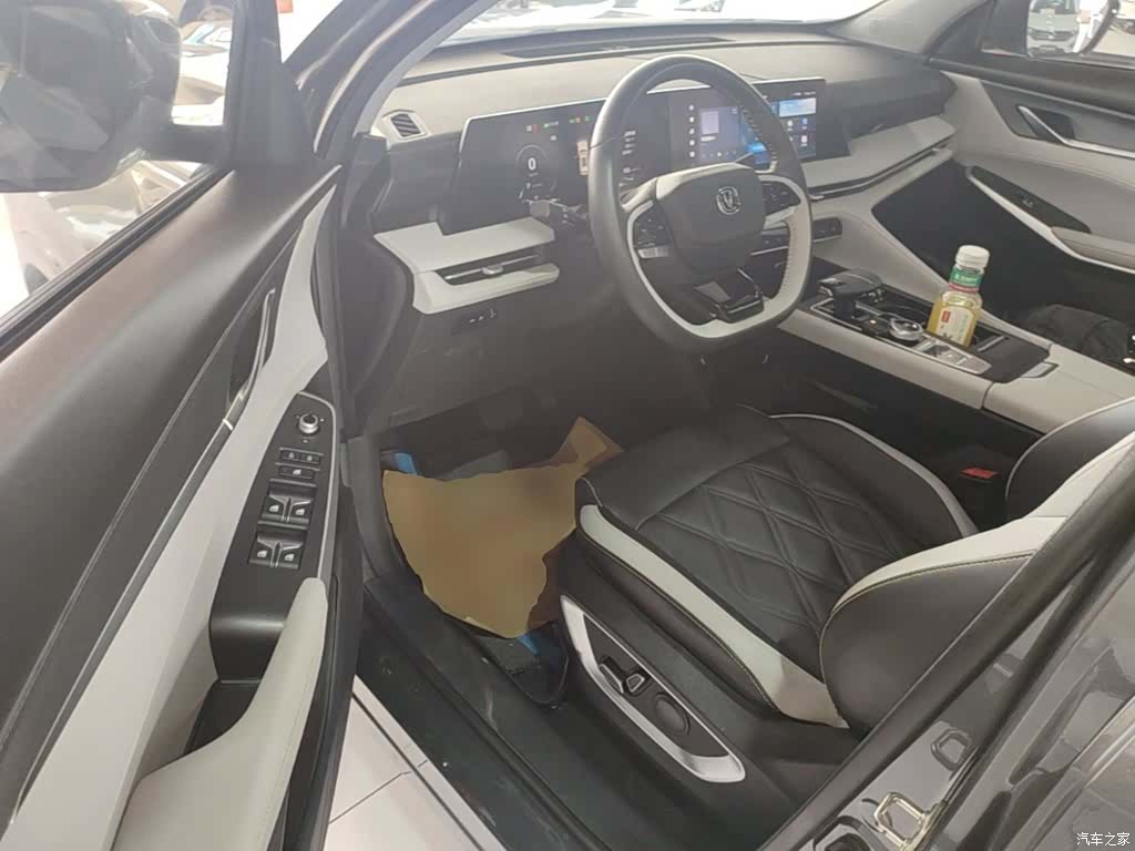 Changan CS75, 2024 16