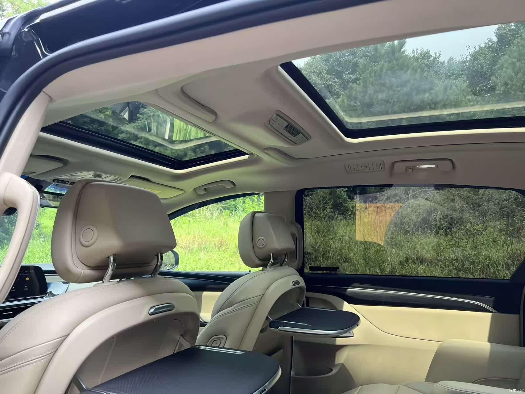 Buick GL8, 2023 8