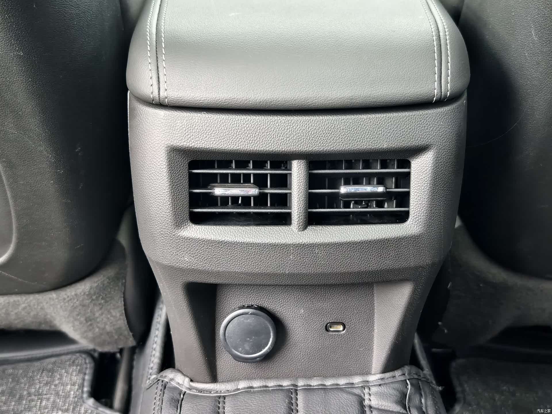 Cadillac CT5, 2022 13