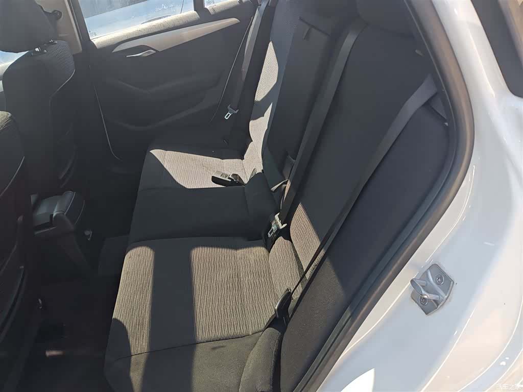 BMW X1, 2015 17