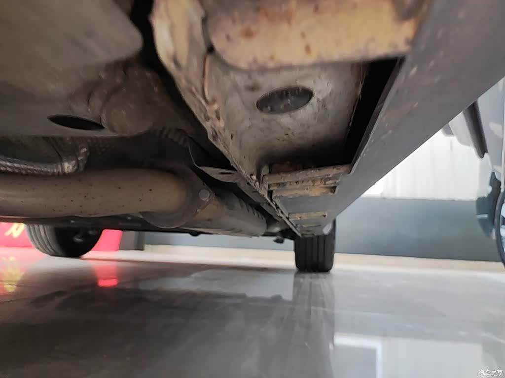 Geely Galaxy L6, 2024 22