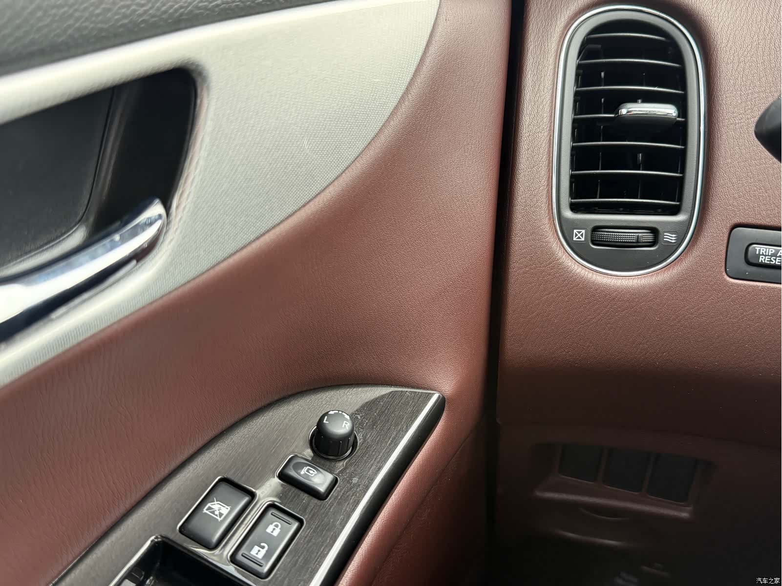 Infiniti QX50, 2016 16