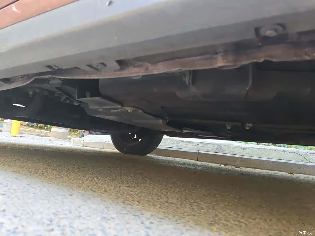 Wuling E200, 2020 18