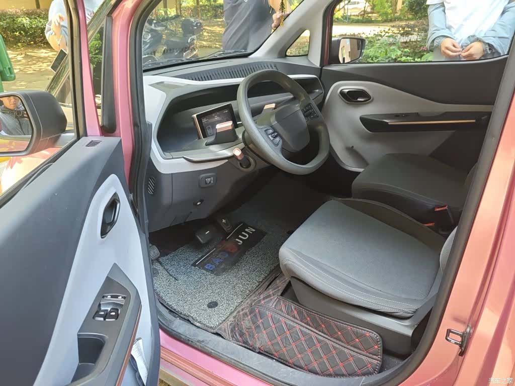 Wuling E200, 2020 14