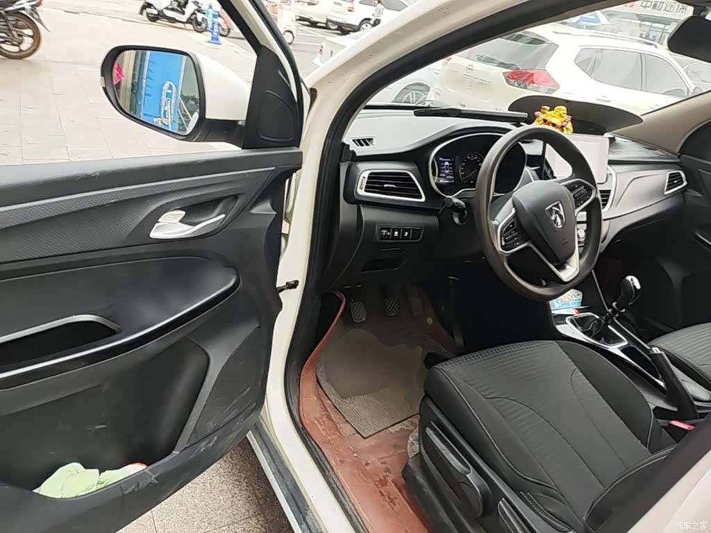 Wuling 730, 2021 16