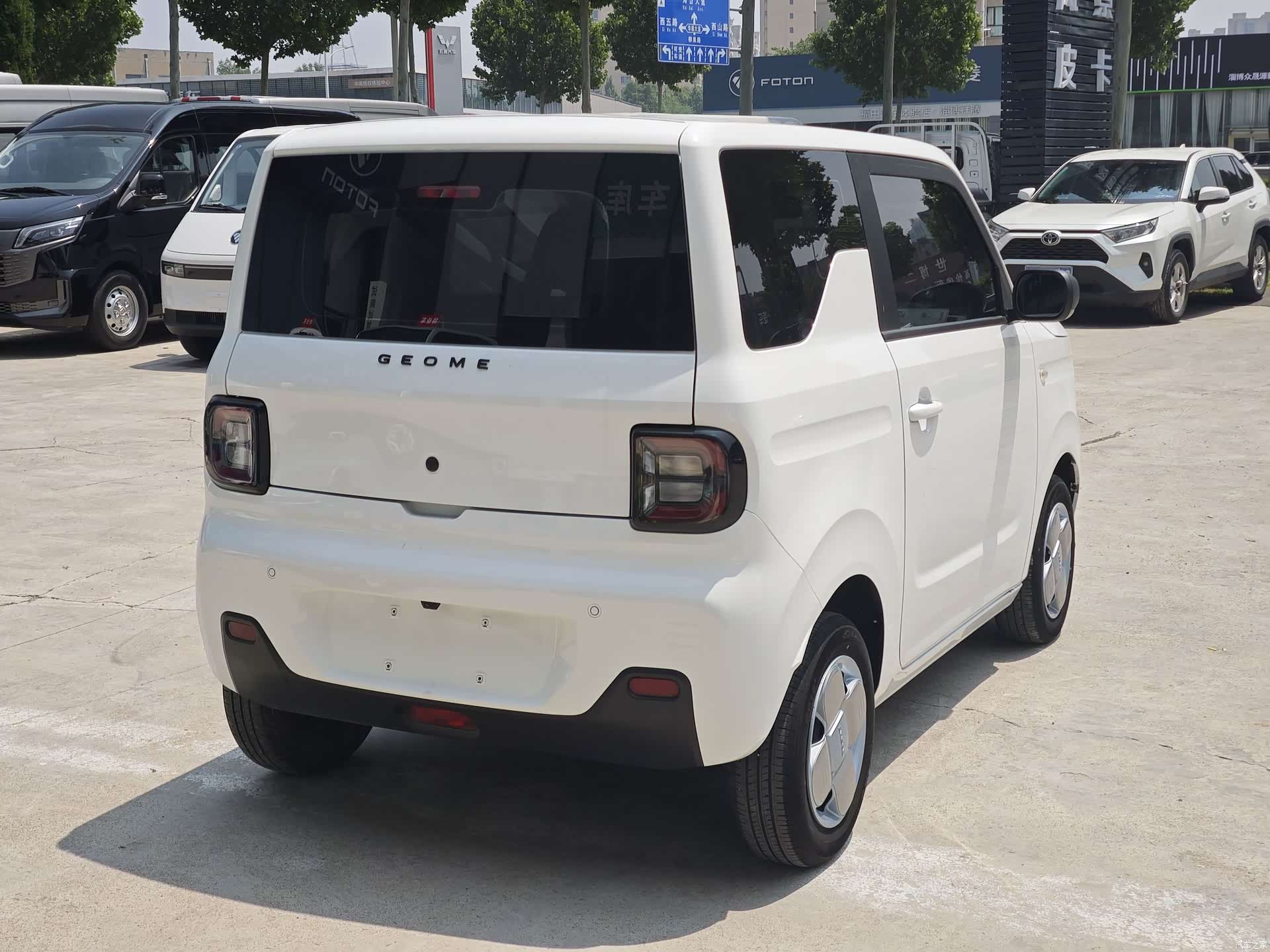 Geely Panda, 2023 4