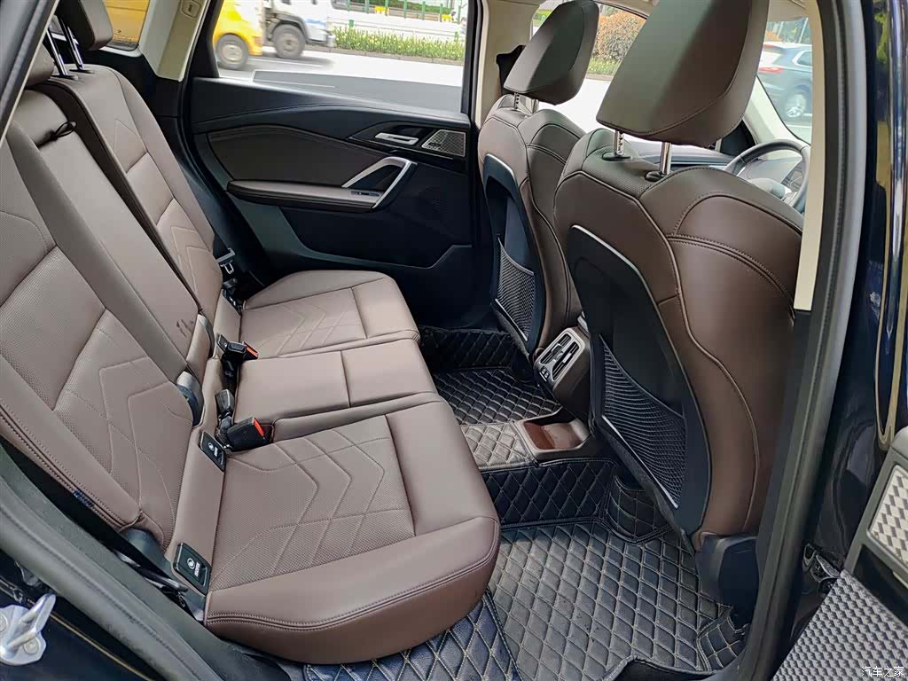 BMW X1, 2024 10