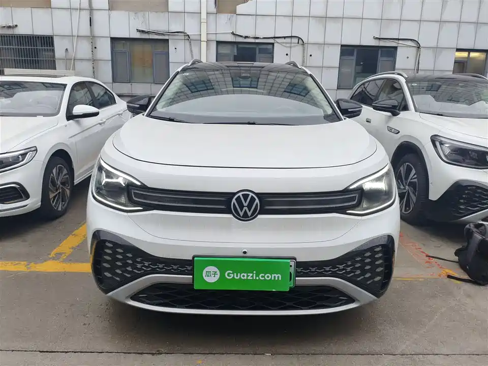 Volkswagen ID.6 CROZZ