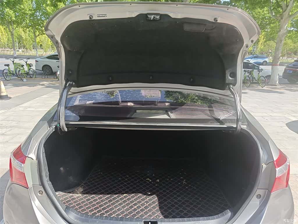 Toyota Corolla, 2016 19