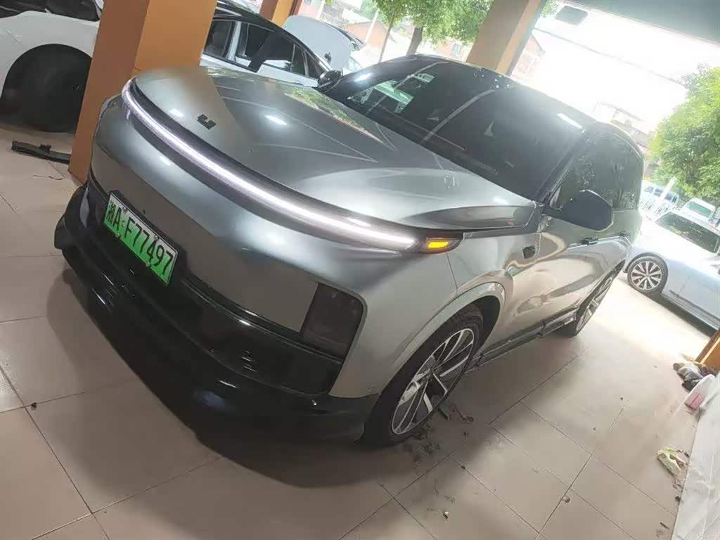 Li Auto L9