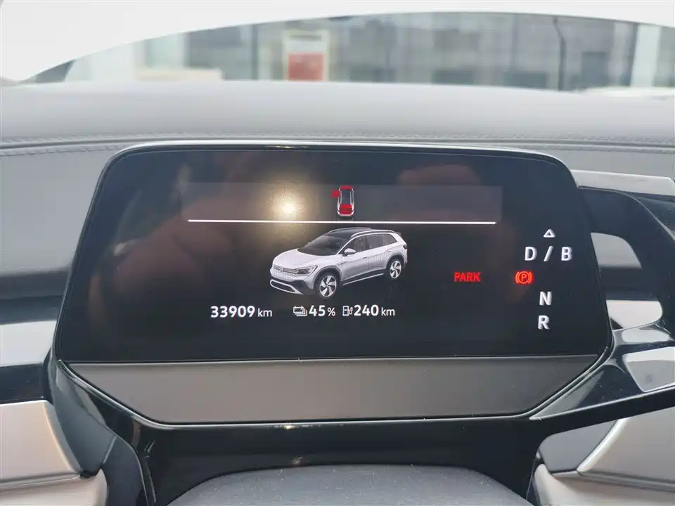 Volkswagen ID.6 CROZZ