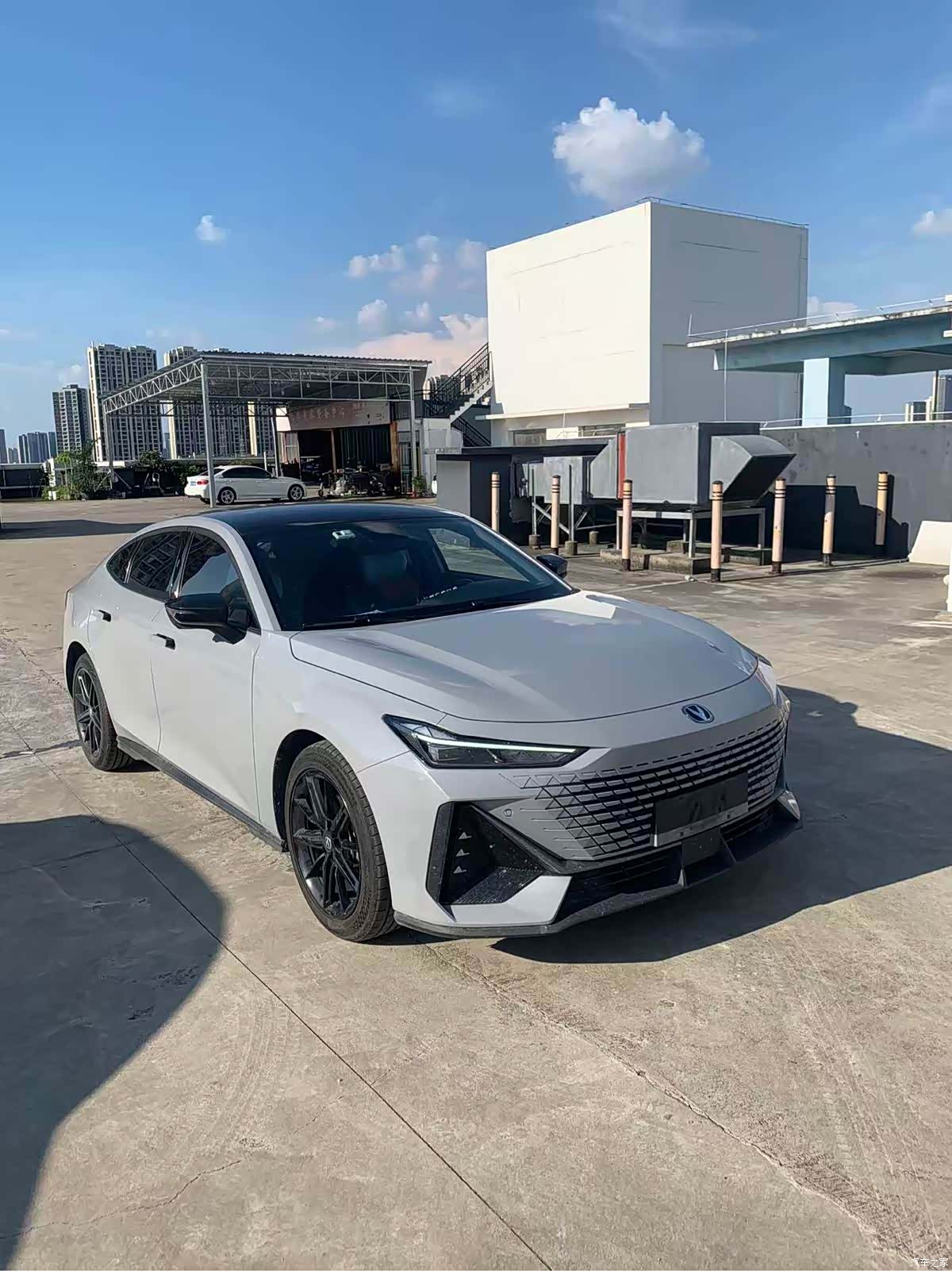 Changan UNI-V, 2022 3