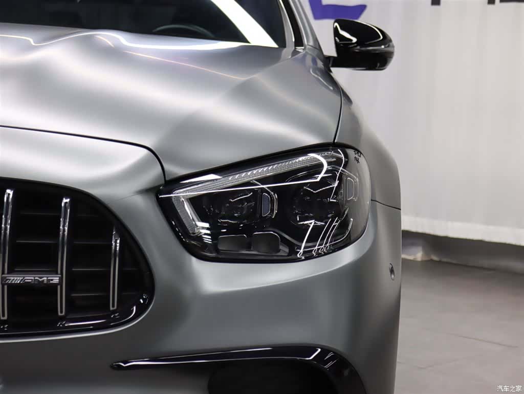 Mercedes-Benz E-Class, 2022 22