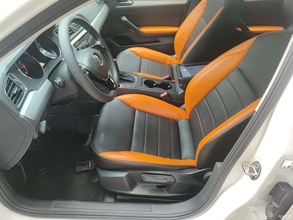 Volkswagen Lamando, 2018 12