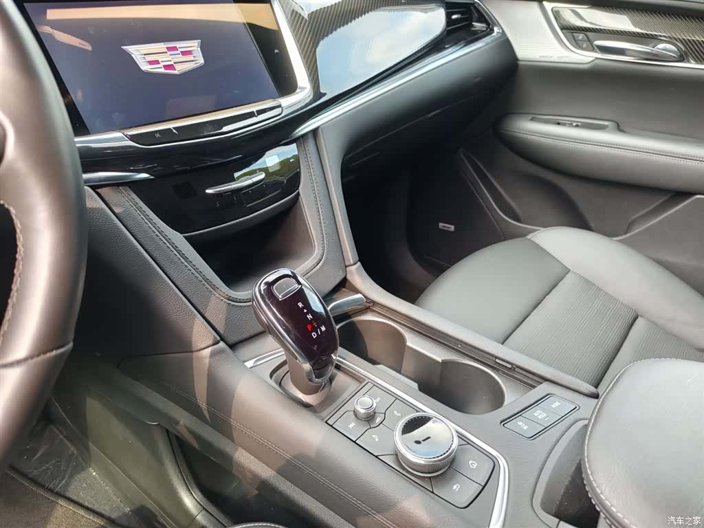 Cadillac XT6, 2025 15