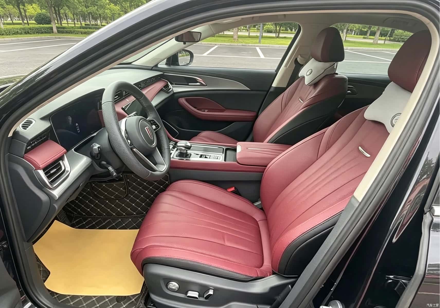 Hongqi H5, 2023 все фото