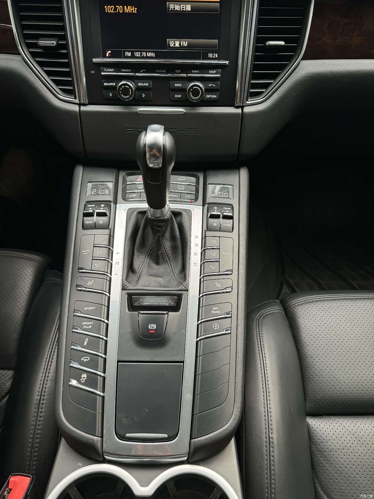 Porsche Macan, 2015 12