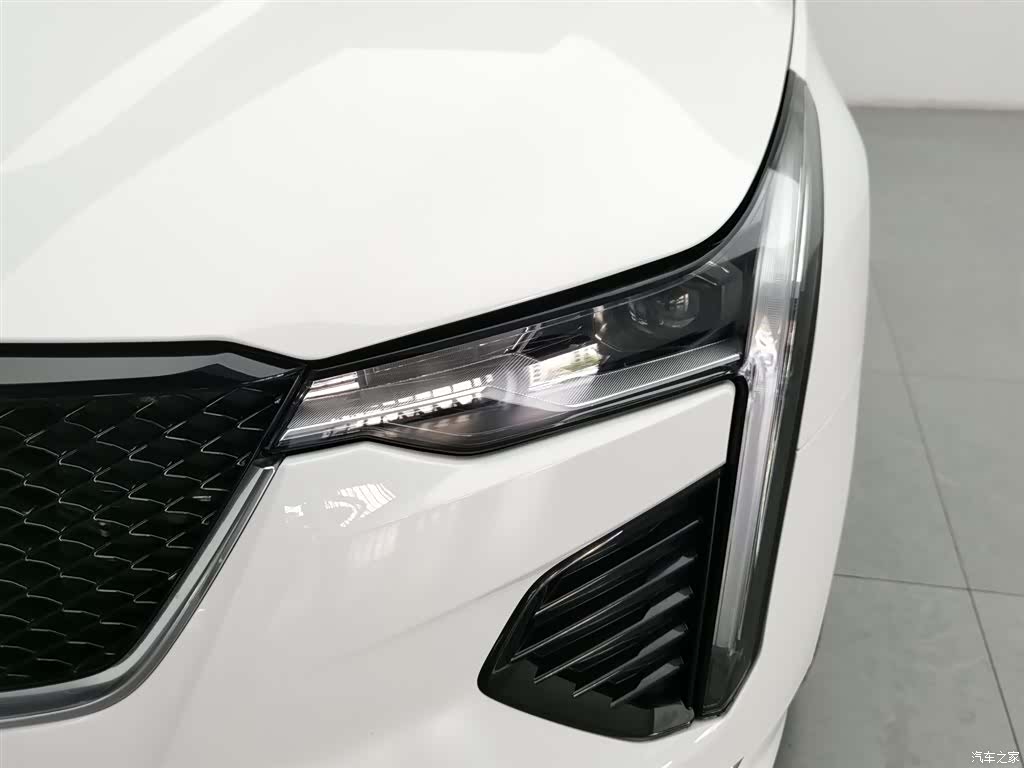 Cadillac CT4, 2020 7