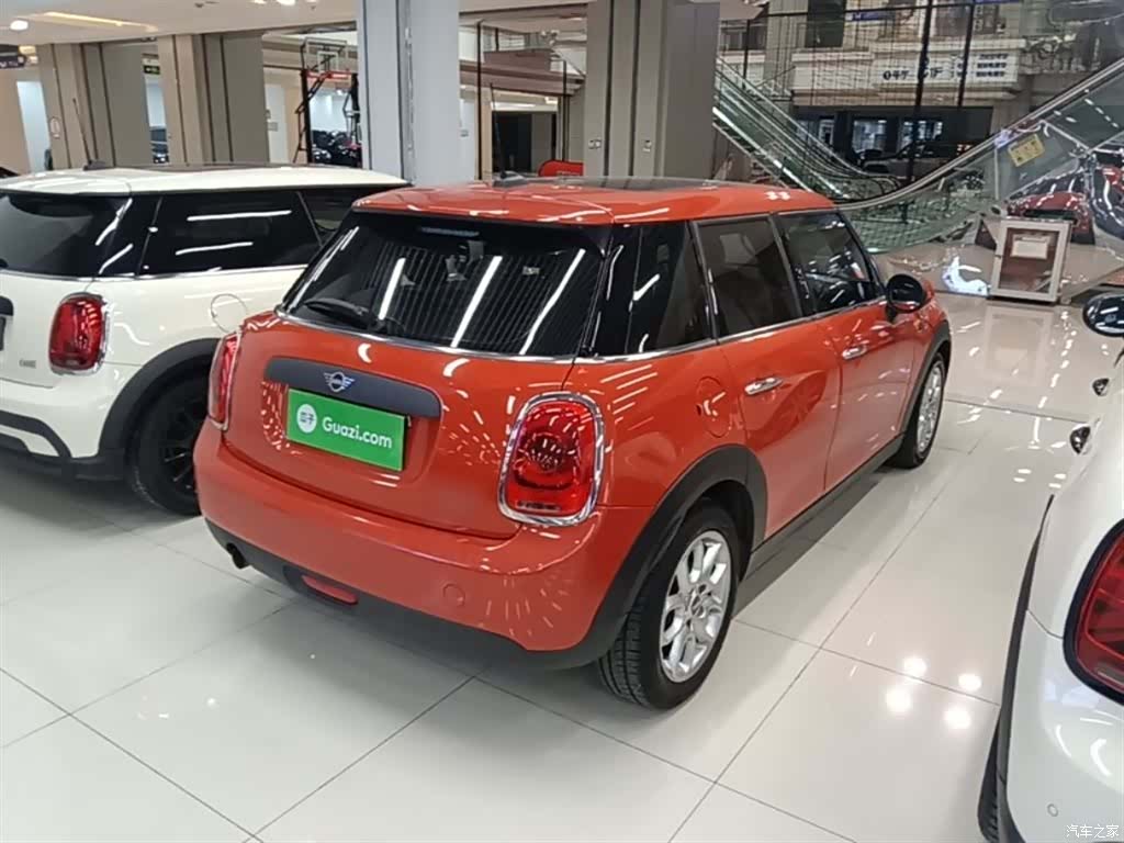 Mini ONE, 2019 7
