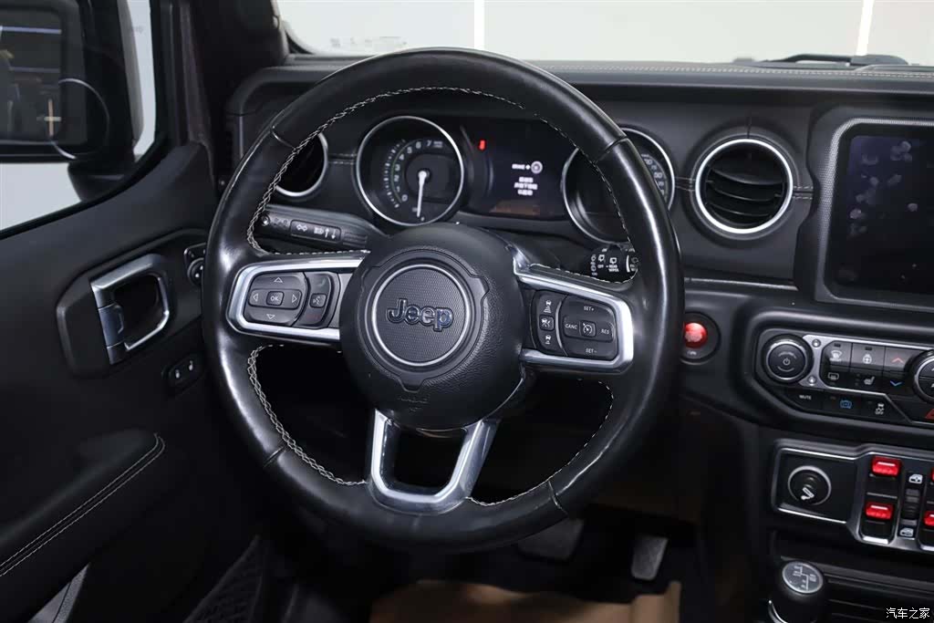 Jeep Wrangler, 2021 24